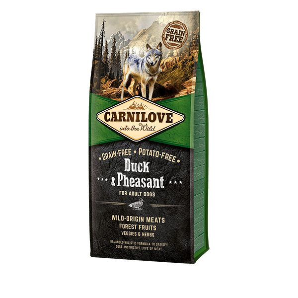 Carnilove Duck & Pheasant for adult dogs. Wolf in forest. 