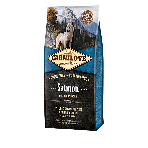 Carnilove adult dog food: Salmon. Wolf in mountain scene, 